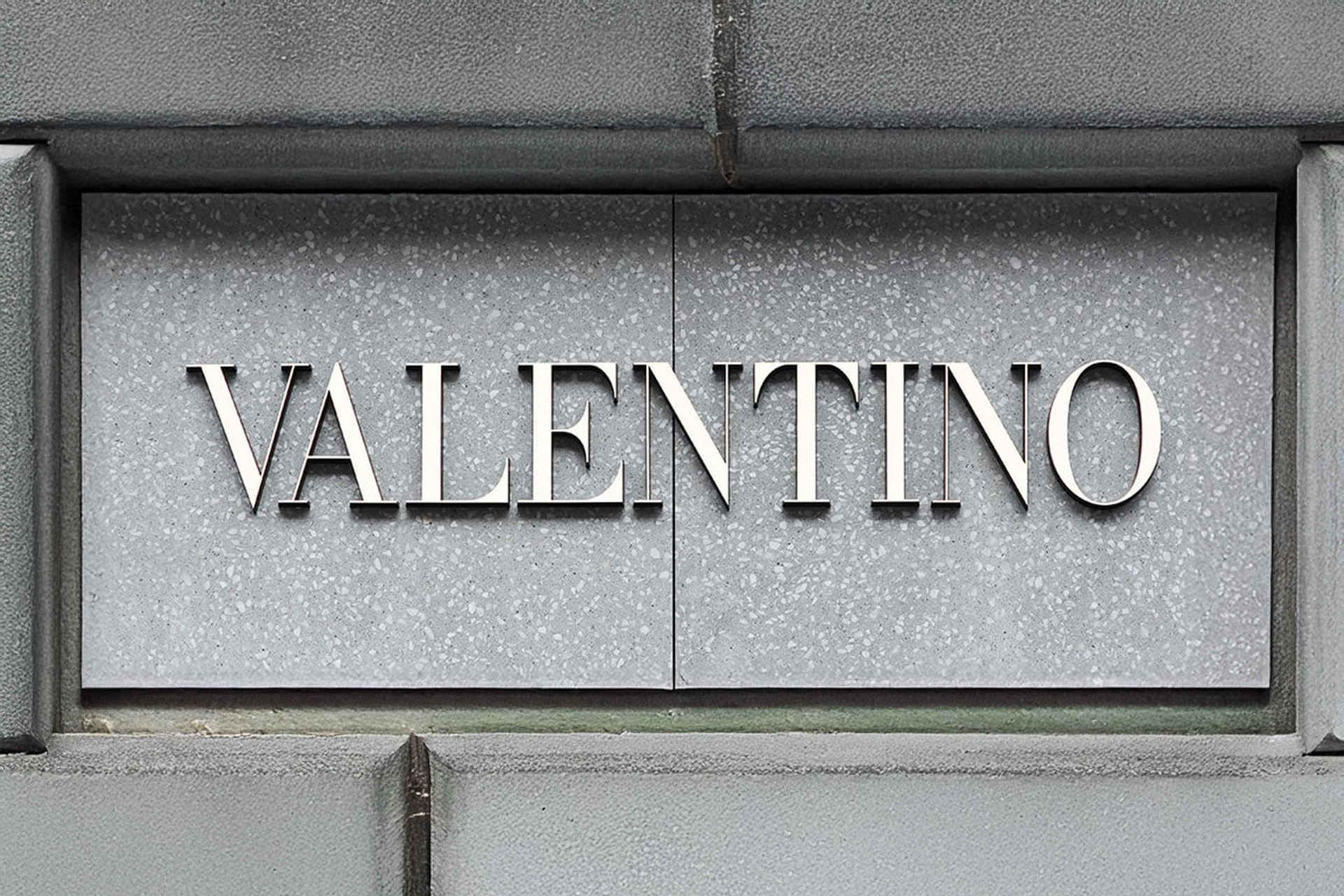 VALENTINO